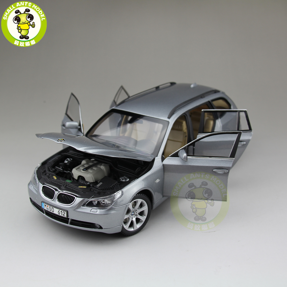 BMW 545i touring E61 silver ミニカー 京商 1/18 KYOSHO 08592S Scale