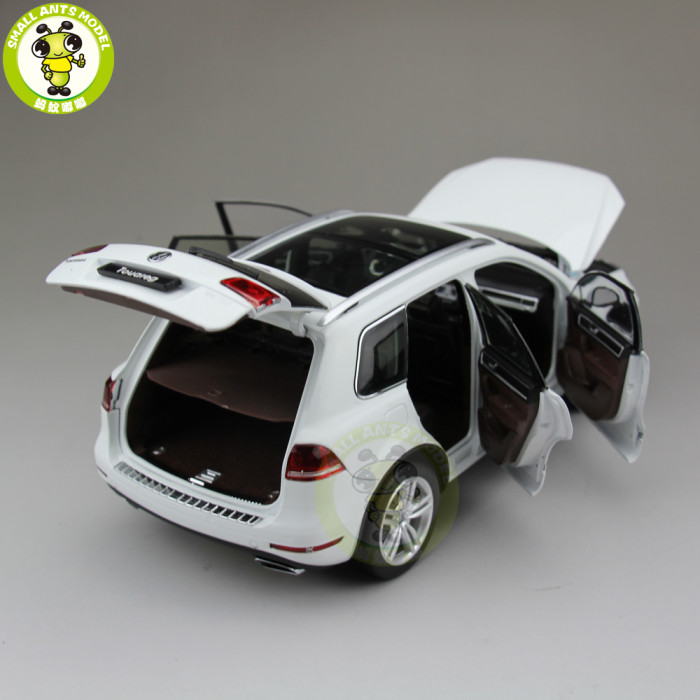 1/18 Welly 11005W VW Volkswagen Touareg Diecast Model Car Suv Toys for Kids Gift Collection