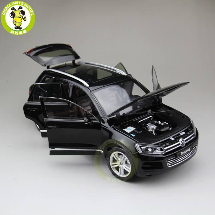 1/18 Welly 11005W VW Volkswagen Touareg Diecast Model Car Suv Toys for Kids Gift Collection