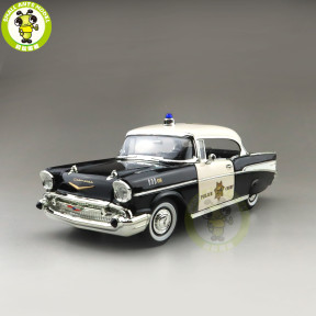 1/18 1957 Chevrolet BEL AIR Police Version Road Signature Diecast Model Car Toys