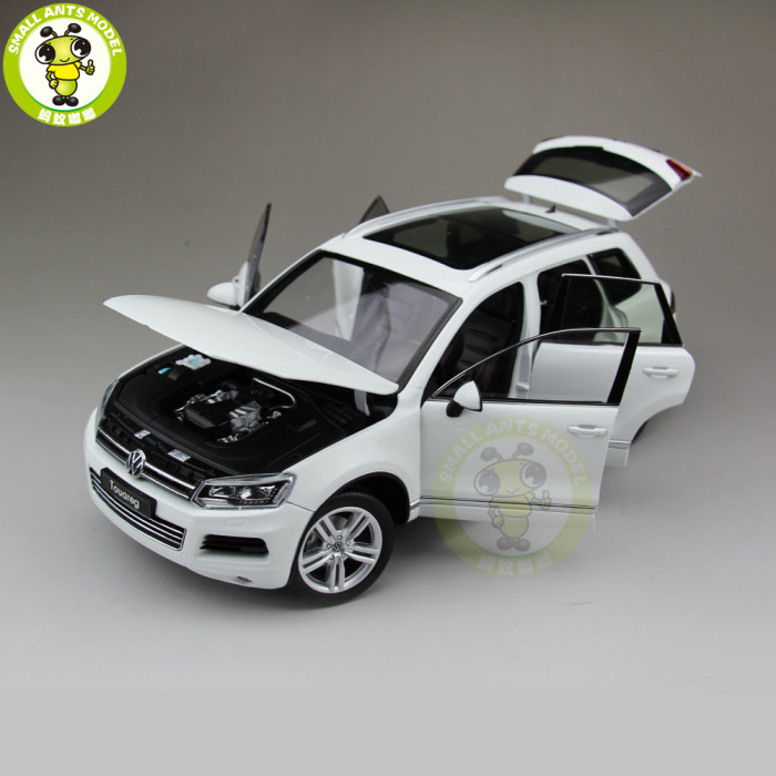 1/18 Welly 11005W VW Volkswagen Touareg Diecast Model Car Suv Toys for Kids Gift Collection