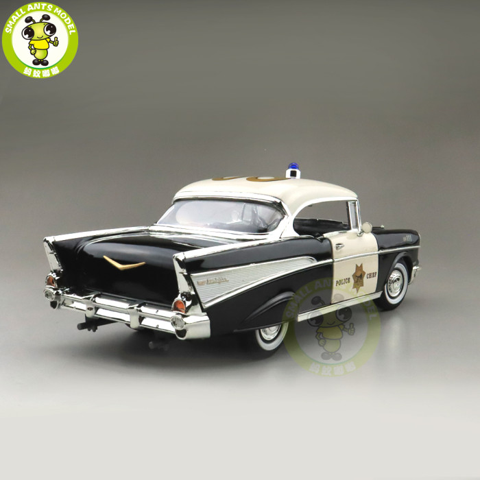 1/18 1957 Chevrolet BEL AIR Police Version Road Signature Diecast Model Car Toys