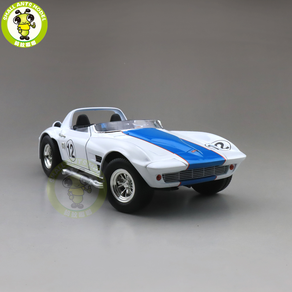 1/18 1964 Chevrolet CORVETTE Grand Sport Road Signature Diecast