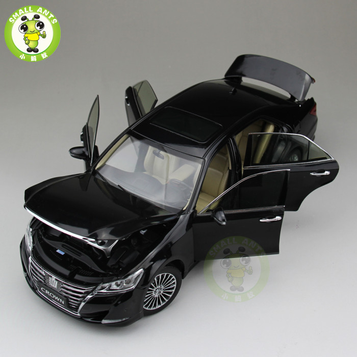 1/18 Toyota Crown Diecast Model Car Toys Boys Girls Gifts