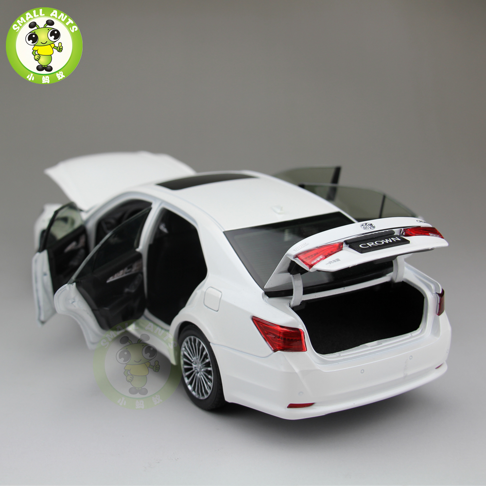 1/18 Toyota Crown Diecast Model Car Toys Boys Girls Gifts - Shop
