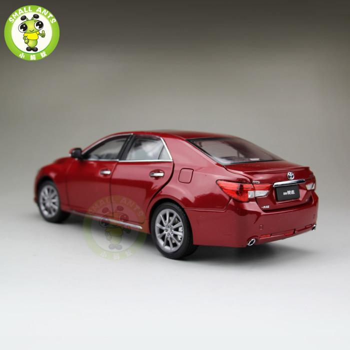 1/18 Toyota Reiz Sport Diecast Model Car Toys Kids Gifts