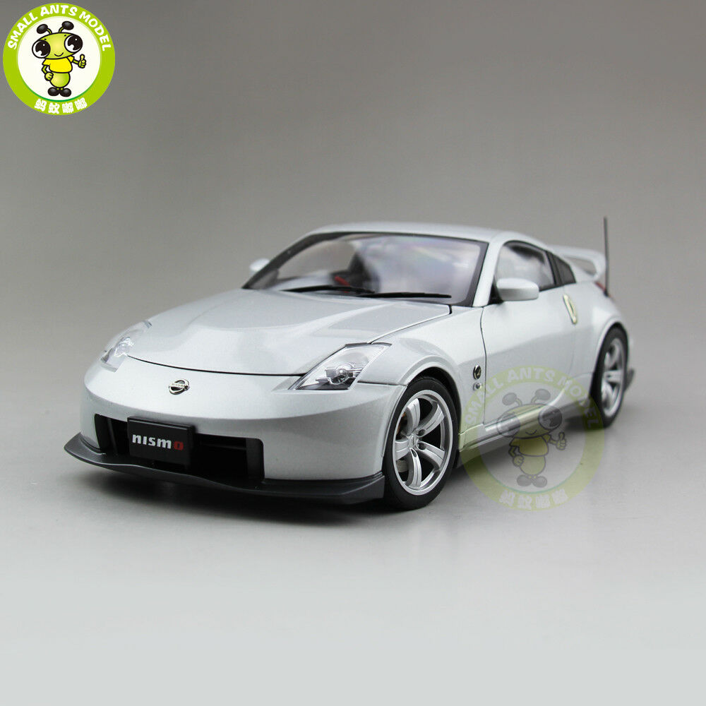 1/18 Autoart 77401 NISSAN Fairlady Z Version Nismo Type 380RS