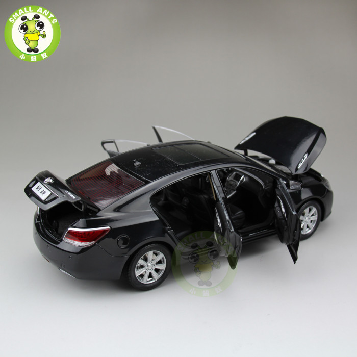 1/18 Buick Lacrosse Diecast Model Car Toys Kids Gifts