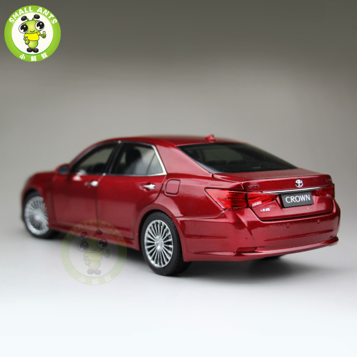 1/18 Toyota Crown Diecast Model Car Toys Boys Girls Gifts