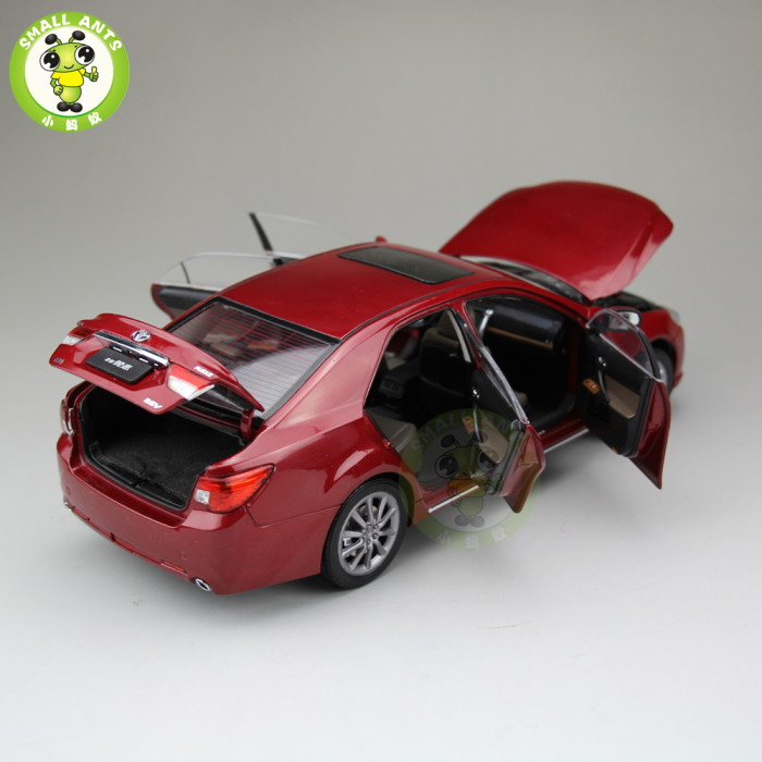 1/18 Toyota Reiz Sport Diecast Model Car Toys Kids Gifts