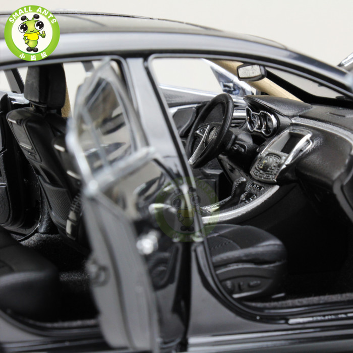 1/18 Buick Lacrosse Diecast Model Car Toys Kids Gifts