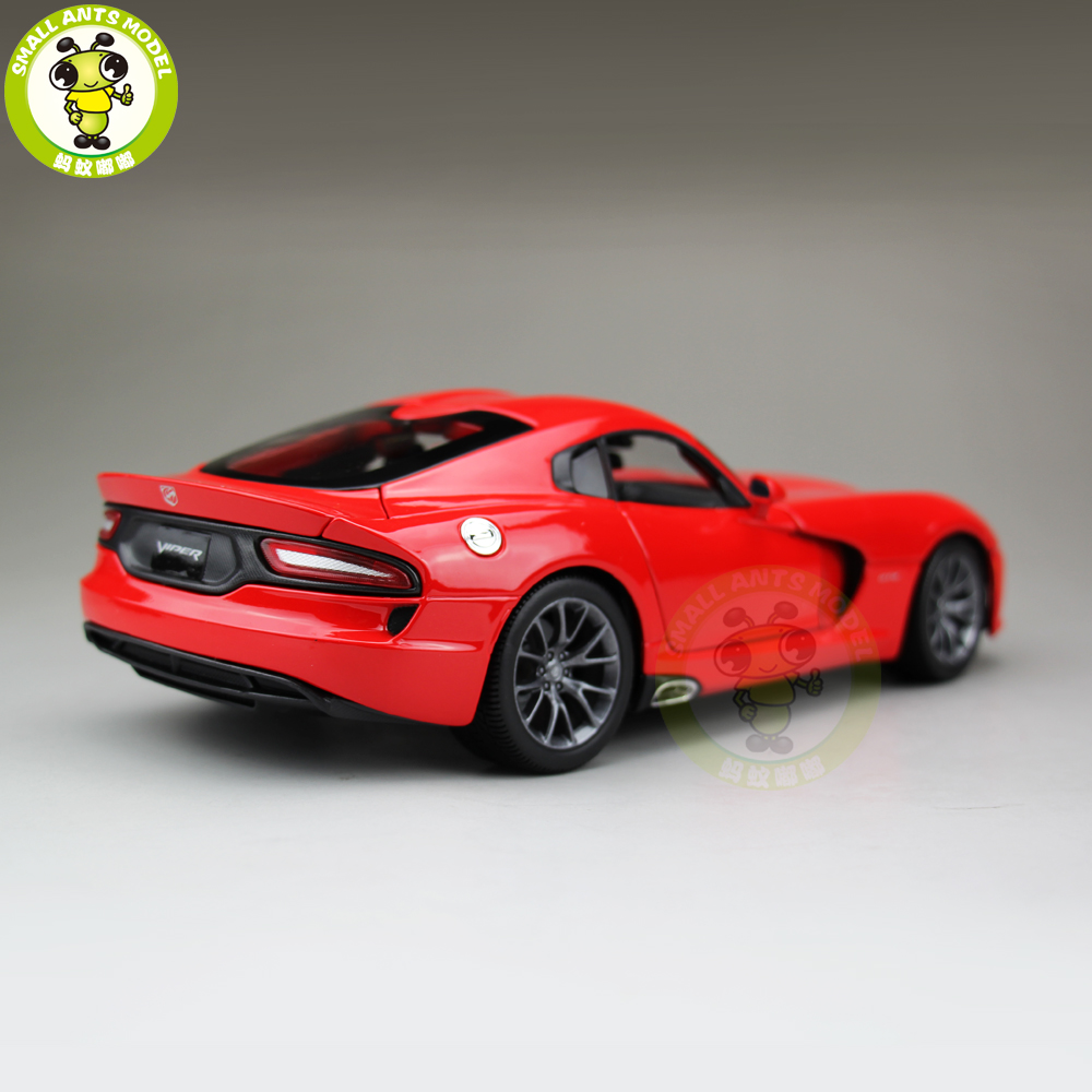 2013 Dodge Viper GTS SRT rojo 1/18 modelo de coche fundido por Maisto