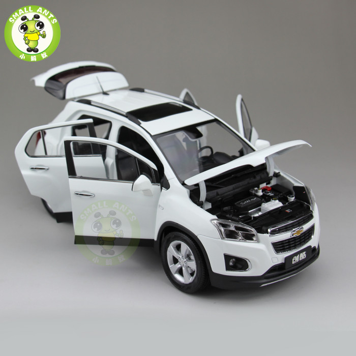 1/18 Chevrolet Trax Suv Diecast Model CAR SUV TOYS kids gifts