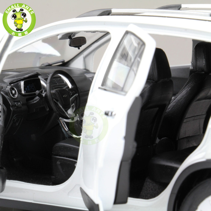 1/18 Chevrolet Trax Suv Diecast Model CAR SUV TOYS kids gifts