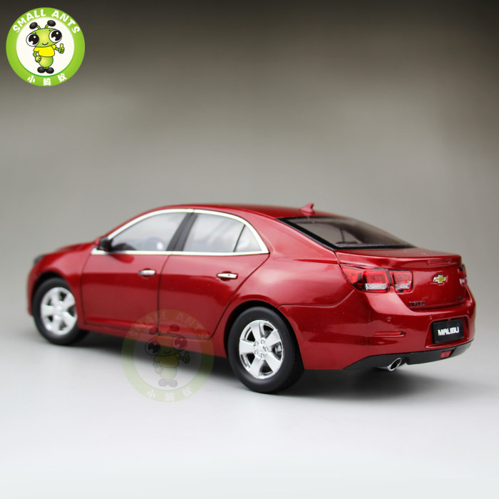 1/18 Chevrolet Malibu Sedan Diecast Model CAR TOYS kids gifts
