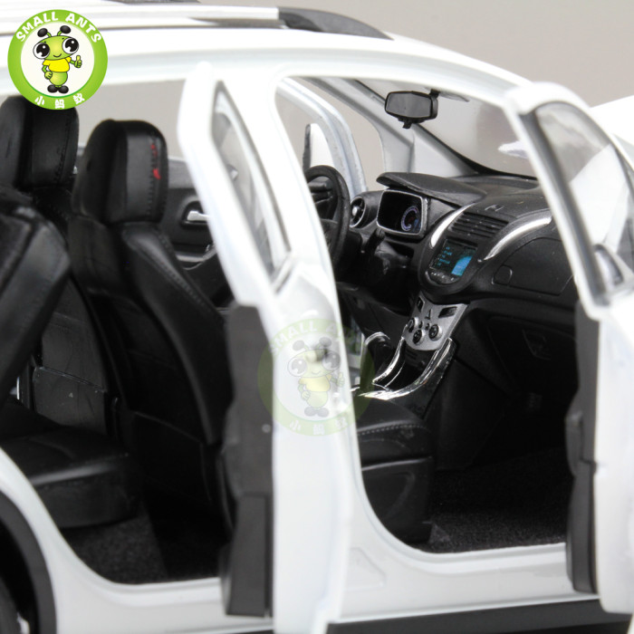 1/18 Chevrolet Trax Suv Diecast Model CAR SUV TOYS kids gifts