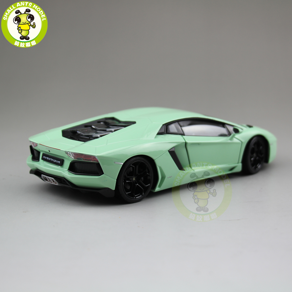 1/24 Lamborghini Aventador LP700-4 Welly Diecast Model Car Toys