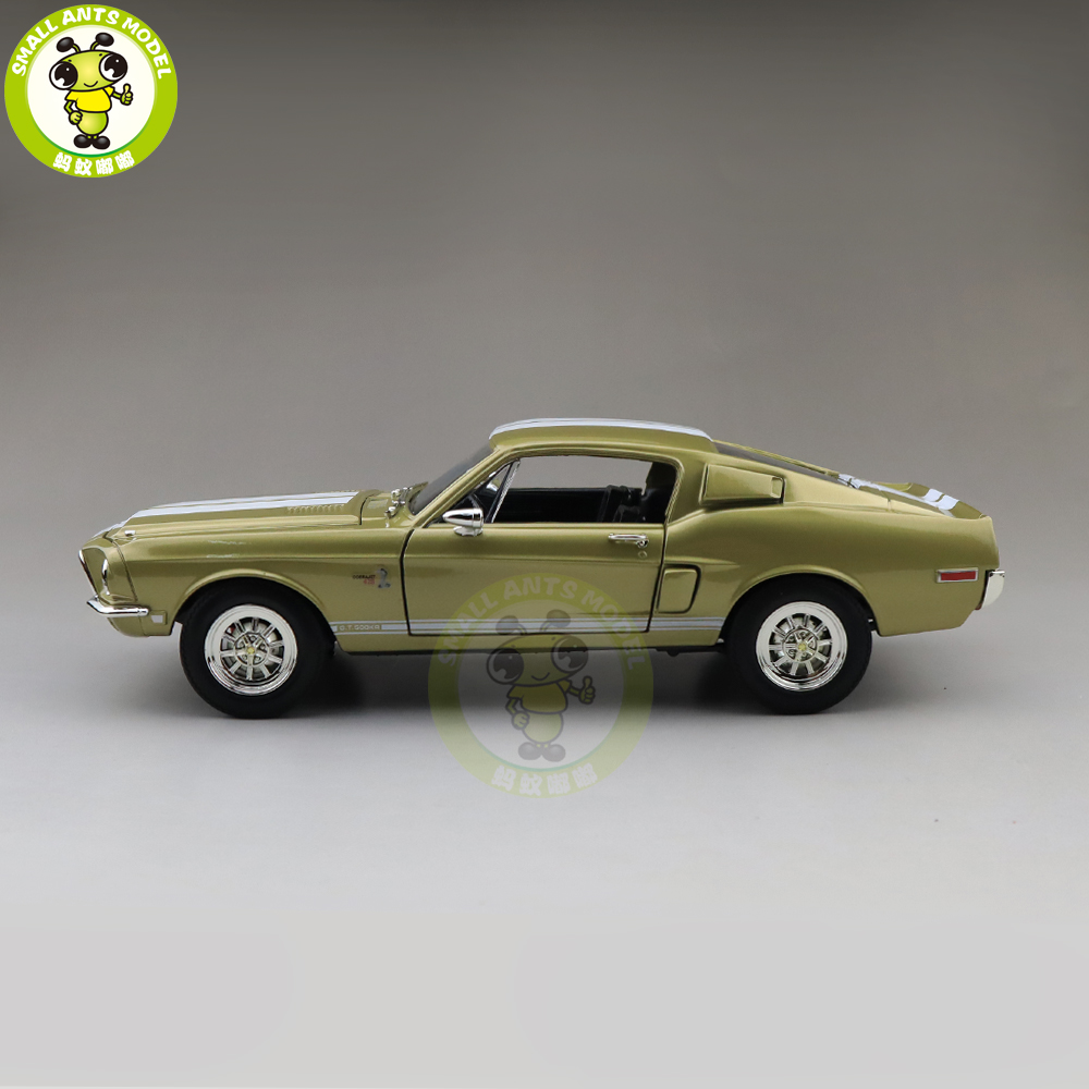 1/18 1968 Ford Shelby Mustang GT-500KR Road Signature Diecast