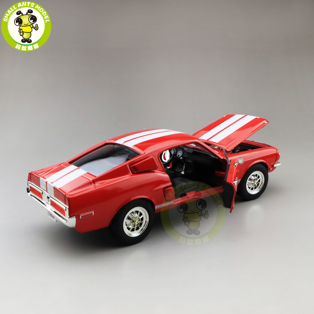2008 Shelby GT ミニカー　フォード　マスタング　1/18 1/18 1968 Ford Shelby Mustang GT-500KR Road Signature Diecast