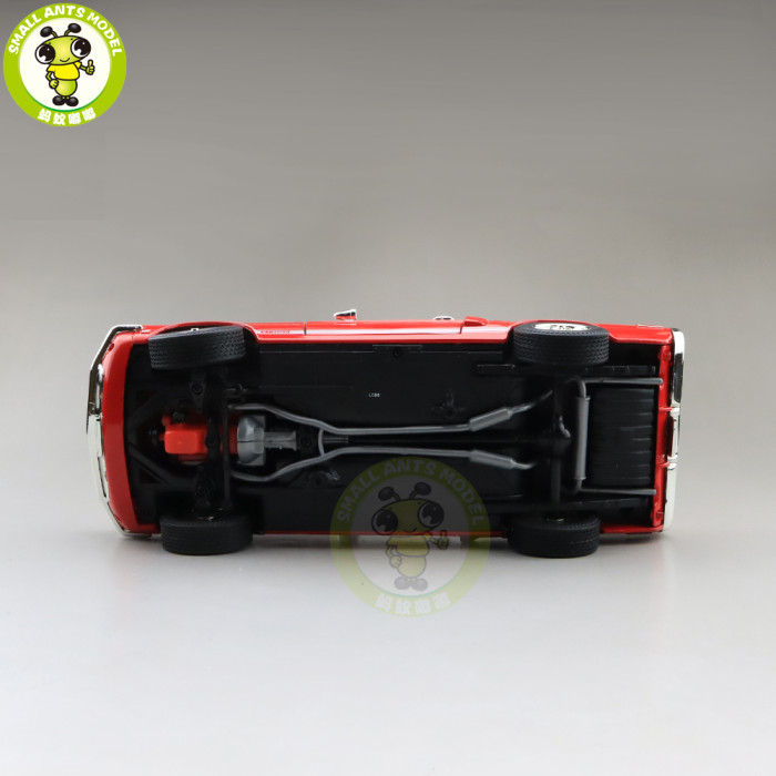 1/18 1968 Ford Shelby Mustang GT-500KR Road Signature Diecast Model Car Toys Boys Girls Gifts