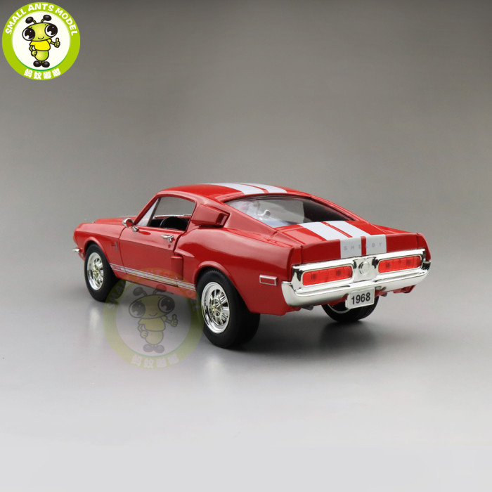 1/18 1968 Ford Shelby Mustang GT-500KR Road Signature Diecast Model Car Toys Boys Girls Gifts