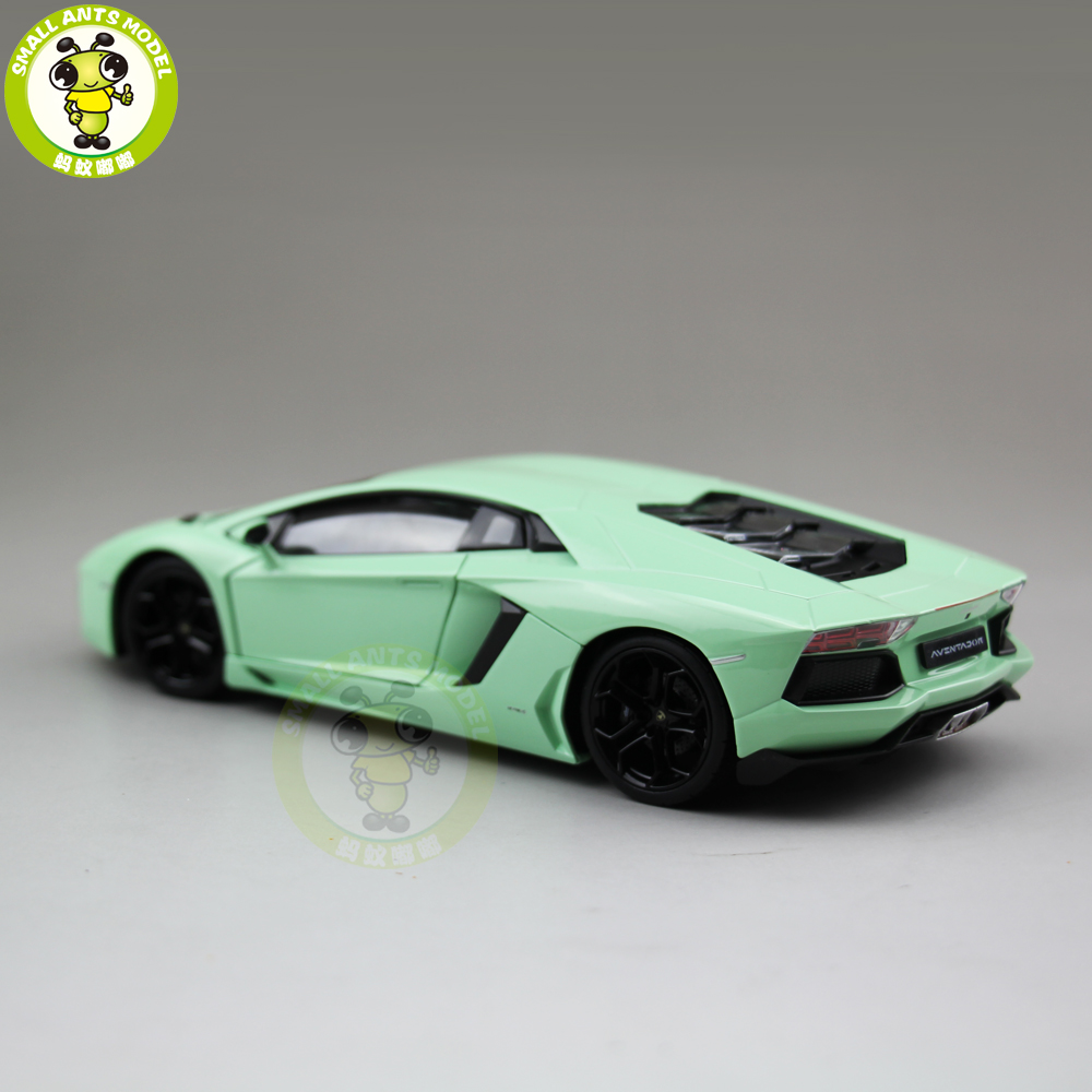 1/24 Lamborghini Aventador LP700-4 Welly Diecast Model Car Toys