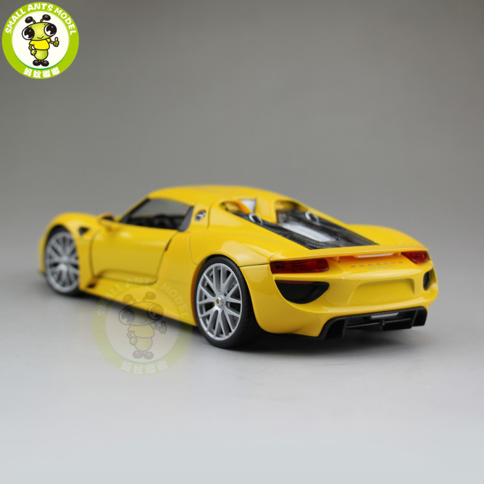 1/24 Porsche 918 SPYDER Closed Top Welly Diecast Model Car Toys Kids Gifts