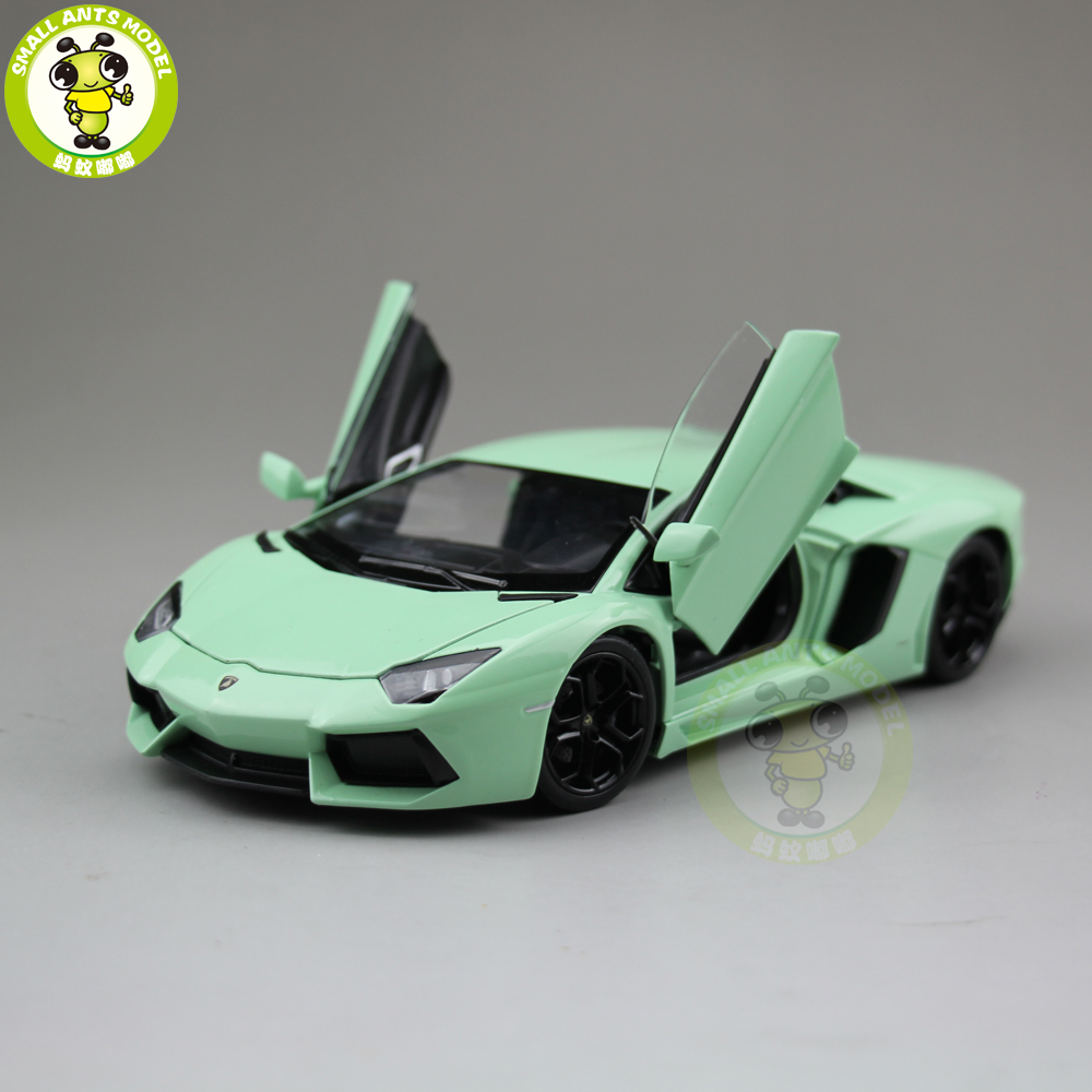 1/24 Lamborghini Aventador LP700-4 Welly Diecast Model Car Toys