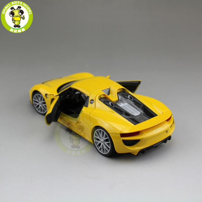 1/24 Porsche 918 SPYDER Closed Top Welly Diecast Model Car Toys Kids Gifts