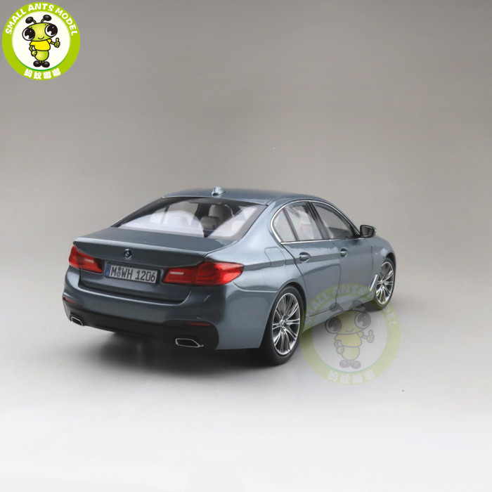 1/18 BMW 5 Series G30 Diecast Model Car Toys gifts Gray