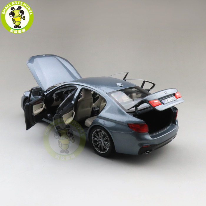 1/18 BMW 5 Series G30 Diecast Model Car Toys gifts Gray