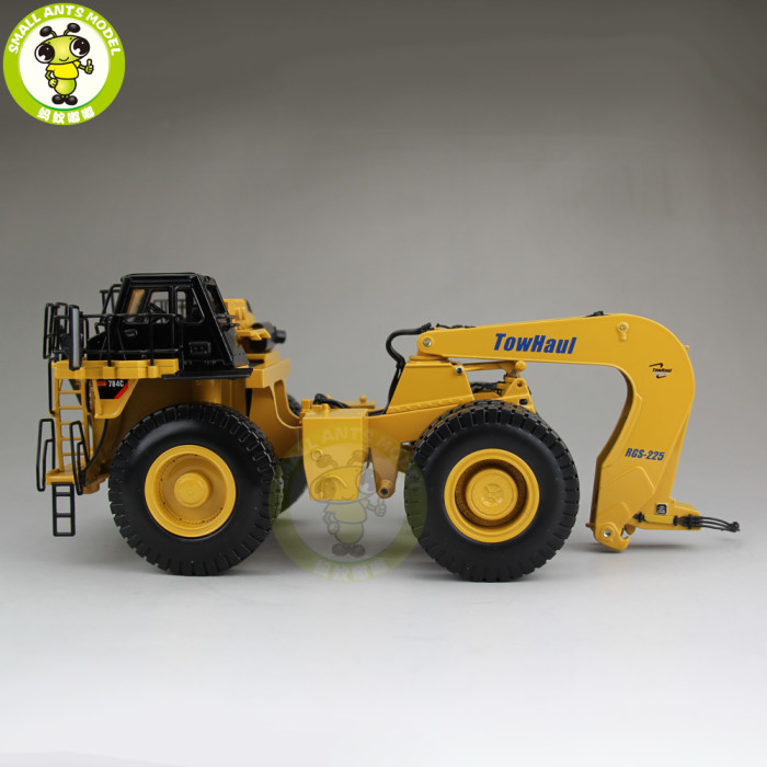 1/50 Caterpillar 784C Tractor With TOWHAUL CLASSIC LOWBOY TRAILER CAT 55220 Decast Model Car Toys Gifts