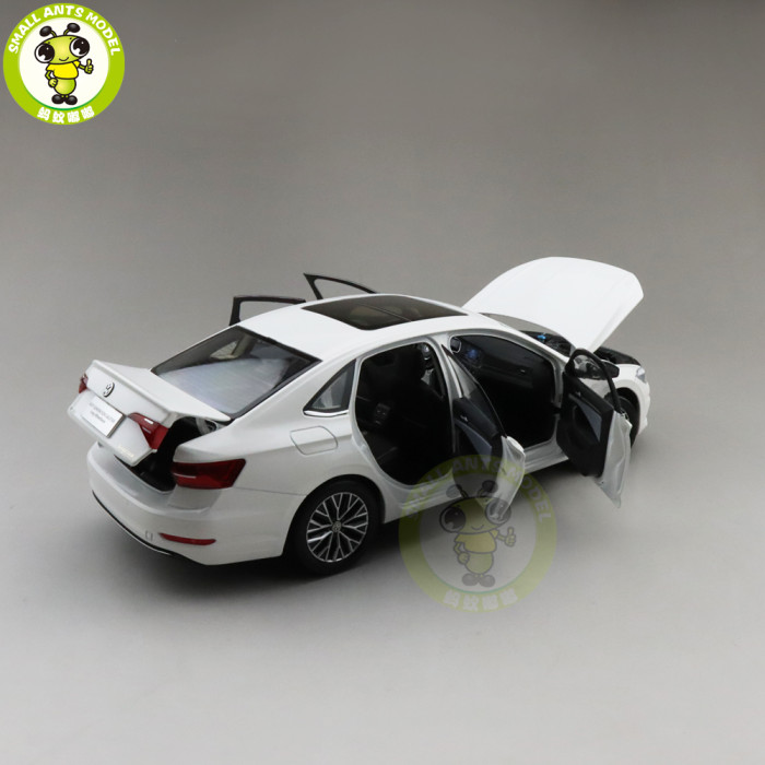 1/18 VW Volkswagen Sagitar Long-Wheelbase Diecast MODEL CAR Toys Gifts
