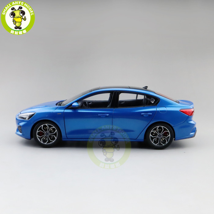 1/18 Ford Focus 2019 Diecast Metal Model Car Toys Boys Girls Gifts Blue