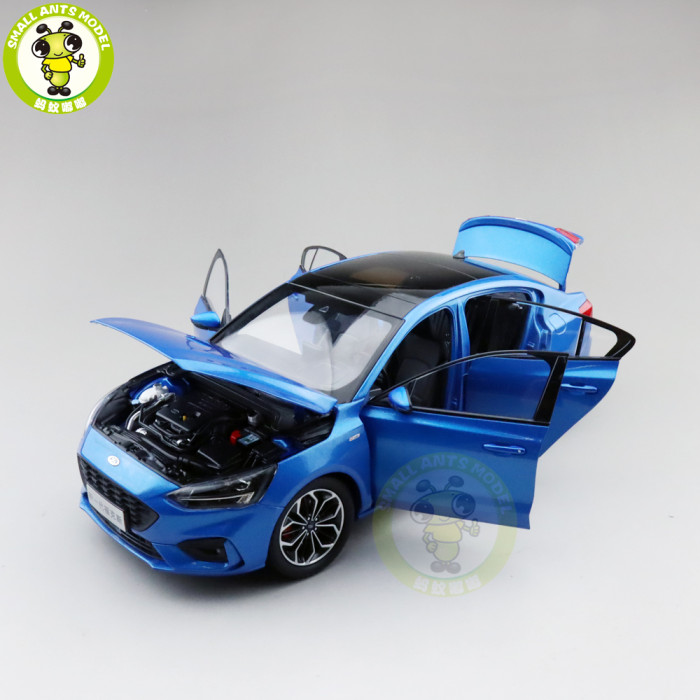 1/18 Ford Focus 2019 Diecast Metal Model Car Toys Boys Girls Gifts Blue
