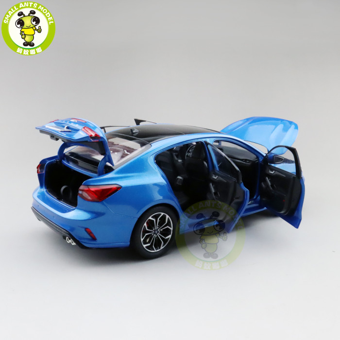 1/18 Ford Focus 2019 Diecast Metal Model Car Toys Boys Girls Gifts Blue