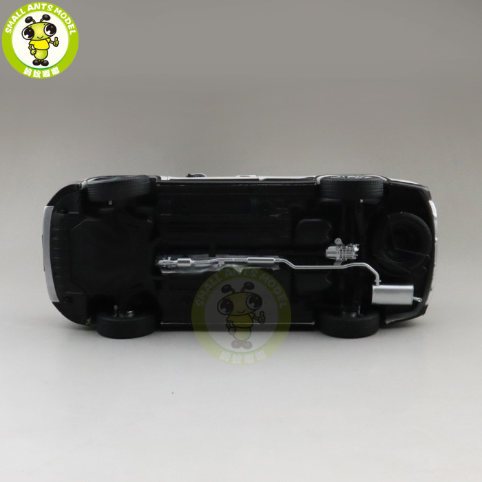 1/18 Mitsubishi New OUTLANDER 2019 Diecast Metal Car SUV Model Toys kids Boy Girl Gift Collection