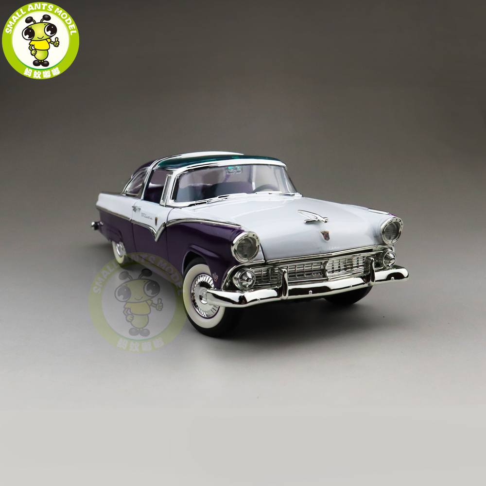 1955 Ford Fairlane Crown Victoria Green 1/18 Coche de Road Signature