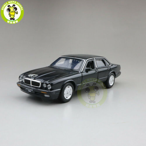1/32 Jackiekim Jaguar XJ6 XJ-6 Diecast Metal Model Car Toys for Kids Boys Gifts