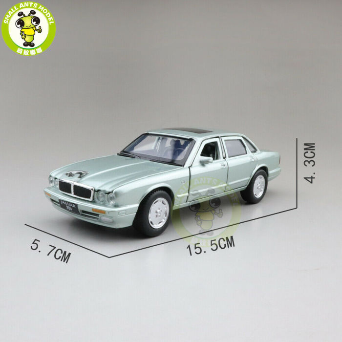 1/32 Jackiekim Jaguar XJ6 XJ-6 Diecast Metal Model Car Toys for Kids Boys Gifts