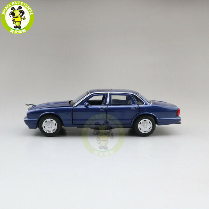 1/32 Jackiekim Jaguar XJ6 XJ-6 Diecast Metal Model Car Toys for Kids Boys Gifts