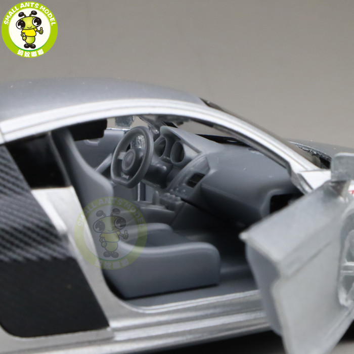 1/32 AUDI R8 GT Light Sound Pull Back Diecast Model Toys Car Boys Kids Gifts