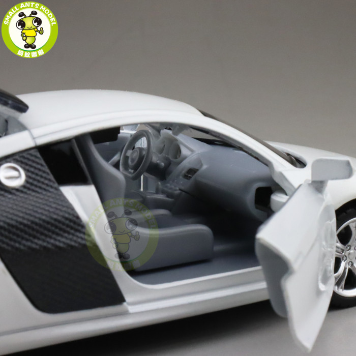 1/32 AUDI R8 GT Light Sound Pull Back Diecast Model Toys Car Boys Kids Gifts