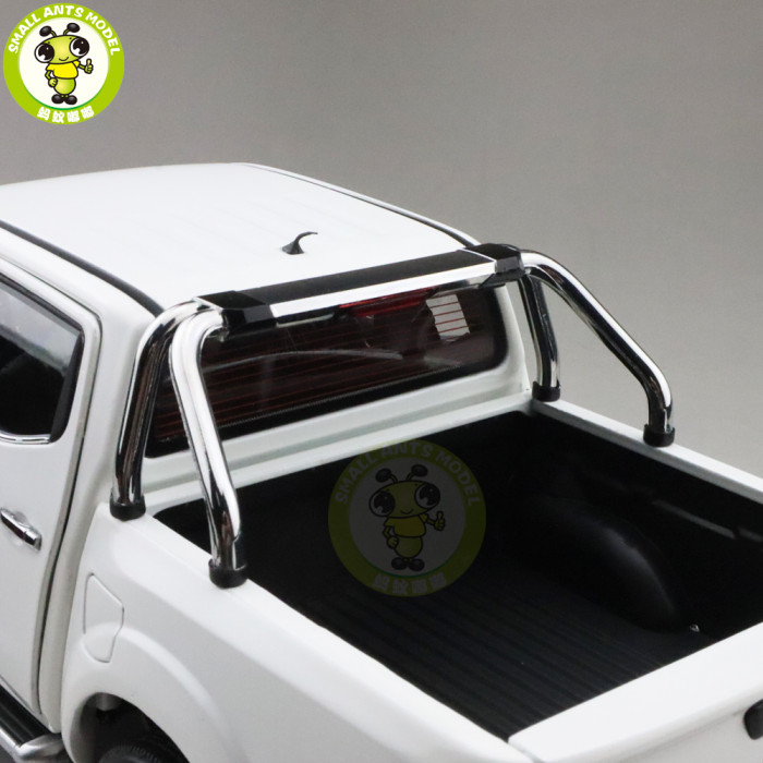 1/18 Nissan NAVARA Truck Diecast Model Pickup SUV Car Toys Boys Gifts