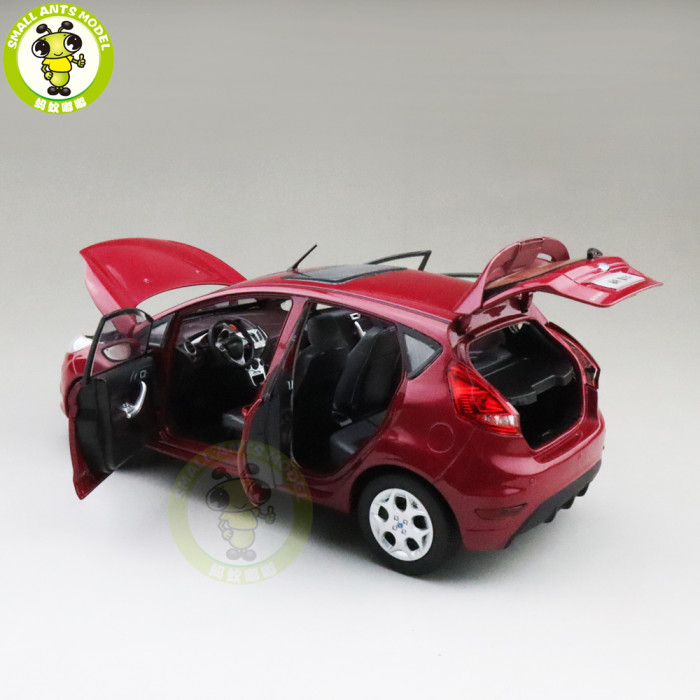 1/18 Ford FIESTA 2011 diecast car model Toys Boy Girl Gifts Red