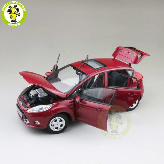 1/18 Ford FIESTA 2011 diecast car model Toys Boy Girl Gifts Red