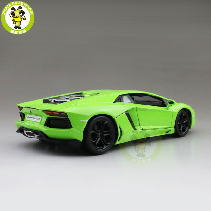 1/18 Lamborghini Aventador LP700-4 Bburago 11033 Diecast Model Racing Car Toys Kids Gifts