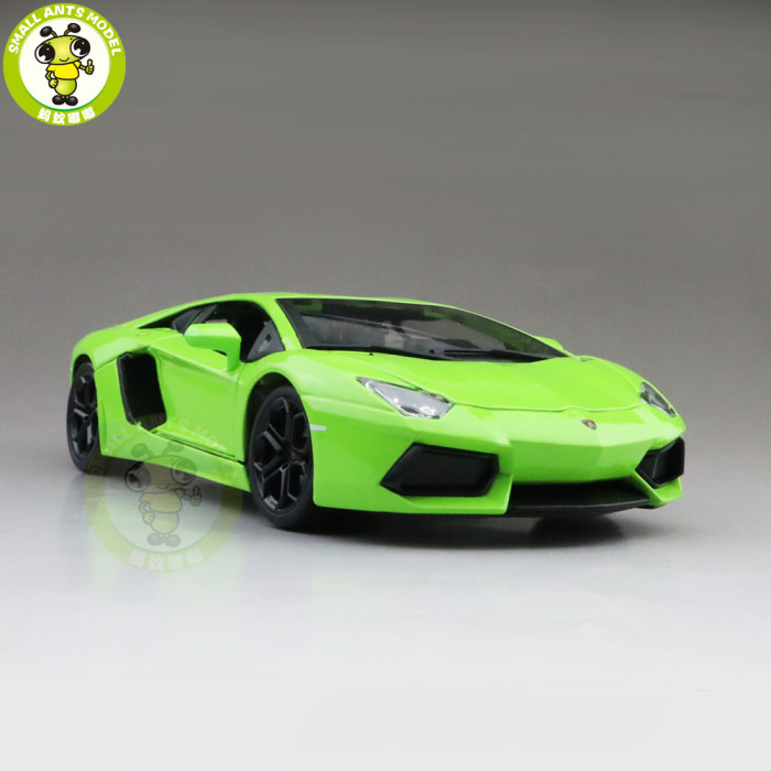 1/18 Lamborghini Aventador LP700-4 Bburago 11033 Diecast Model Racing Car Toys Kids Gifts