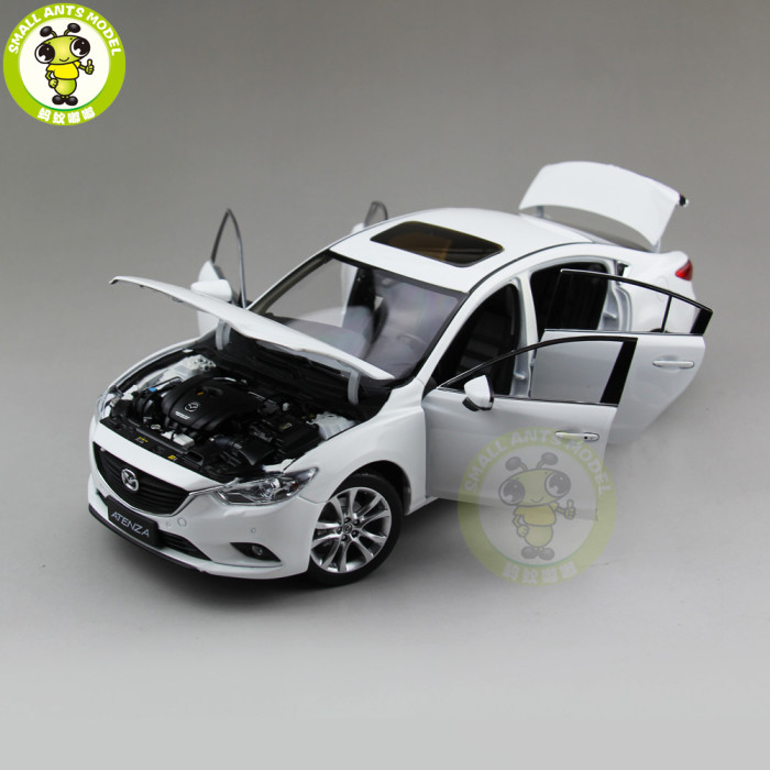 1/18 Mazda 6 ATENZA Diecast Car Model Toy for kids Boy Girl Gift Collection White