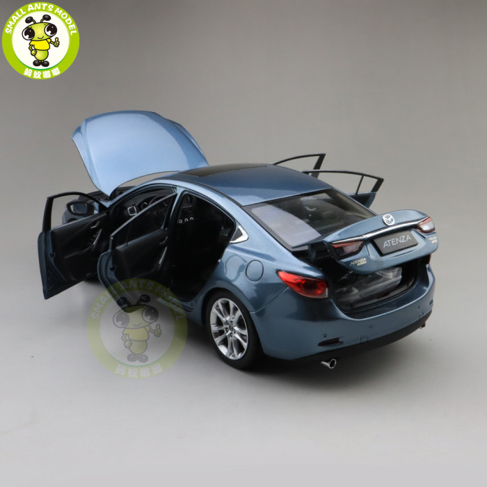 1/18 Mazda 6 ATENZA Diecast Car Model Toy for kids Boy Girl Gift Collection White